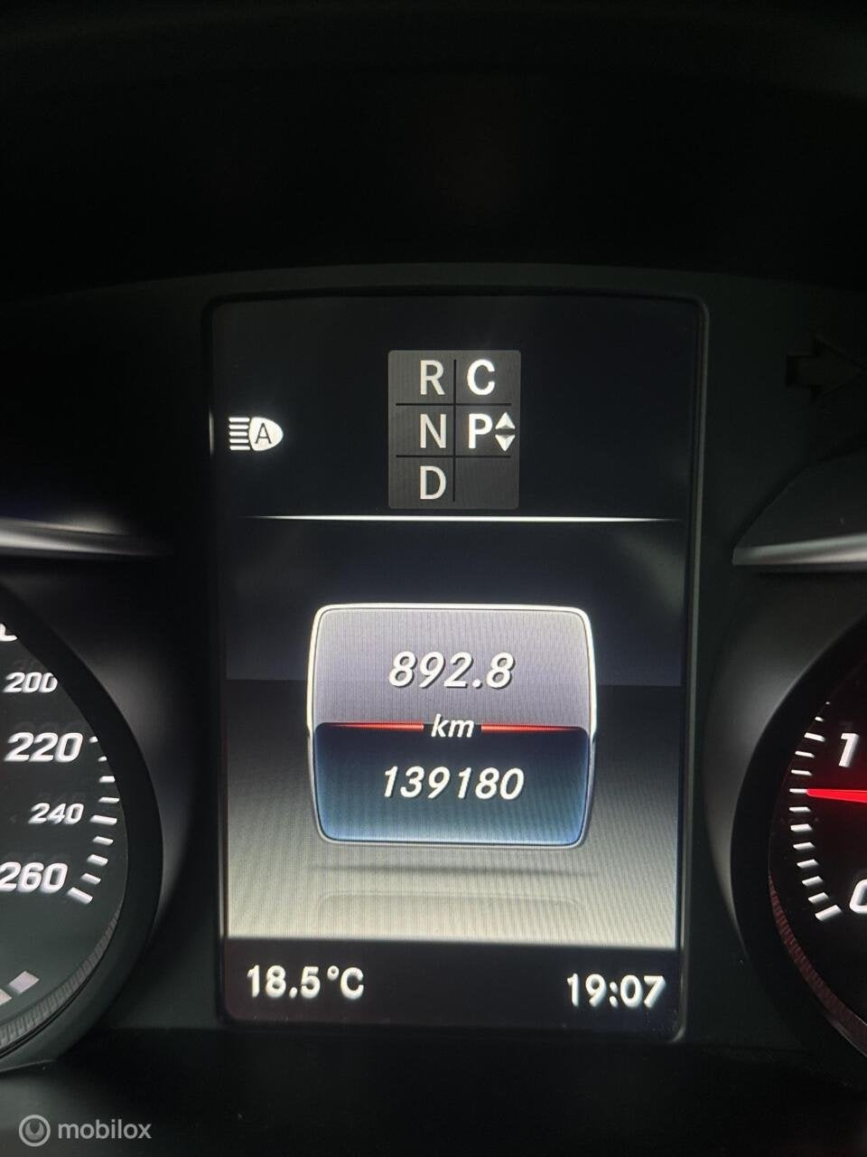 Foto 33 van Mercedes V-klasse 250d 4-MATIC PANO DC AMG Exclusive MARGE