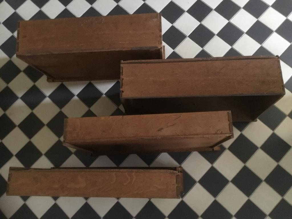 Lades Antiek: 4x waarvan 2 hoge en 2 lage lades, Antiek en Kunst, Ophalen