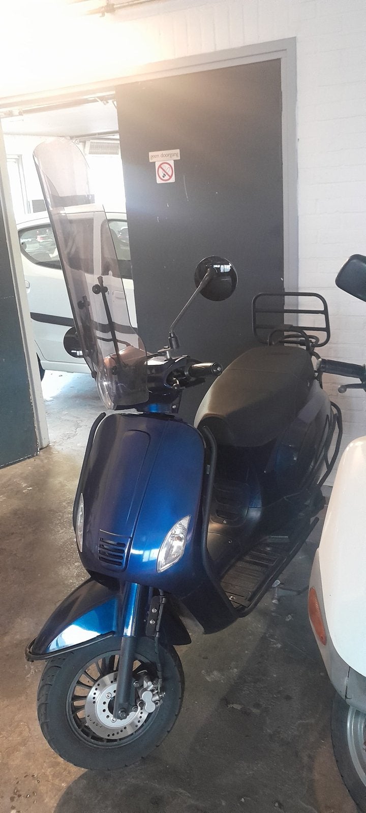 BTC Riva blauw 1360km ! Blauw kenteken windscherm 55km/u, Fietsen en Brommers, Ophalen, Zo goed als nieuw
