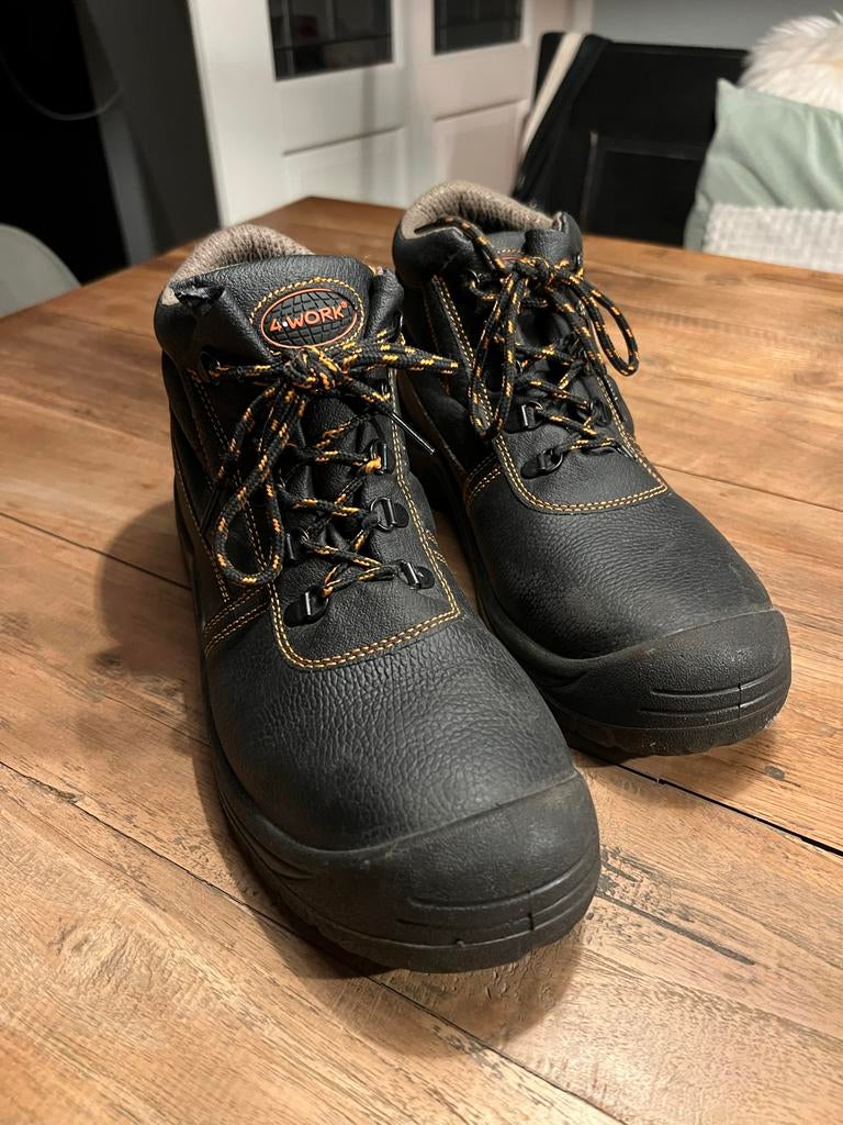 Gevavi 4Work werkschoenen - Maat 44 - Zo goed als nieuw, Ophalen of Verzenden, Zo goed als nieuw