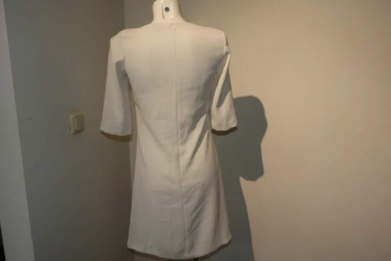 Ladress witte nette jurk tijdloos mooi en makkelijk, Kleding | Dames, Jurken, Verzenden, Wit, Zo goed als nieuw, Knielengte