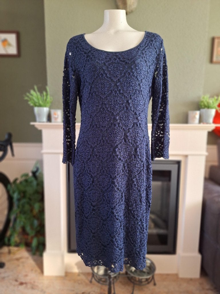 Atmos Fashion blauw kanten hart jurk 44 super mooi, Kleding | Dames, Maat 42/44 (L), Zo goed als nieuw, Knielengte, Atmos Fashion