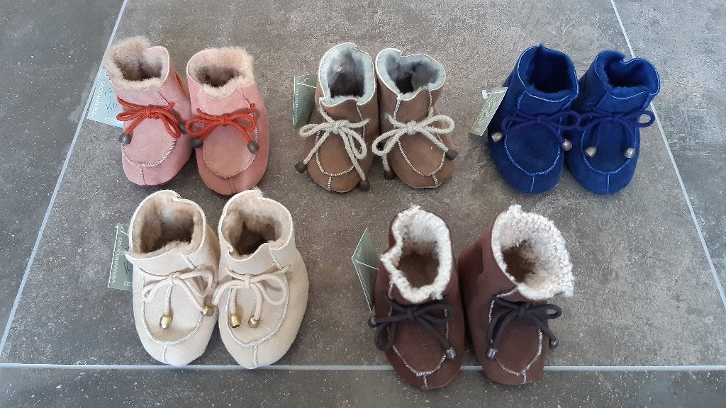 Kinderpantoffeltjes Maat 17/18 Merinolam Texel Eigen Atelier, Jongen of Meisje, Coby Dogger Bontcouture, Nieuw, Ophalen of Verzenden