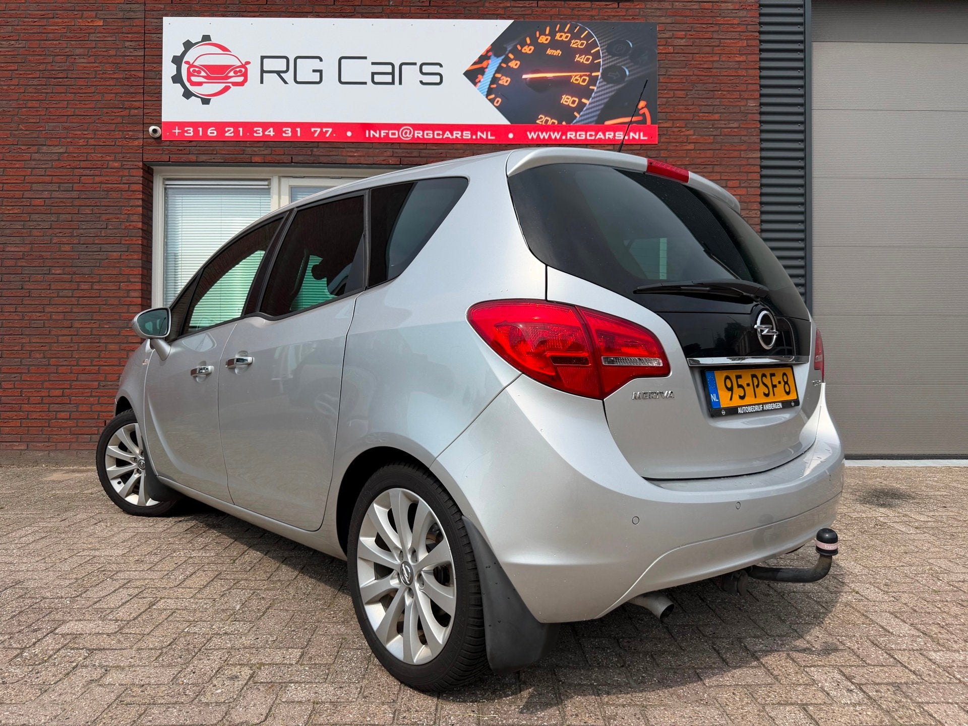 Opel Meriva 1.4 Turbo Cosmo / PDC / Airco / Cruise / NAP, Auto's, Voorwielaandrijving, Euro 5, Stof, Gebruikt