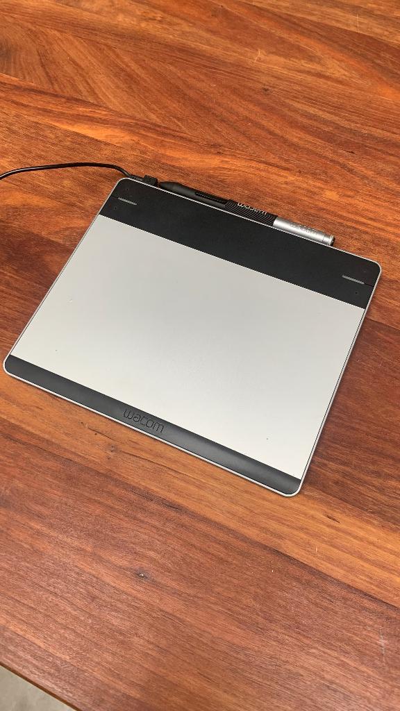 Wacom Intuos pen small Tablet CTL-480, Computers en Software, Tekentablets, Ophalen of Verzenden, Gebruikt, Bedraad, Wacom