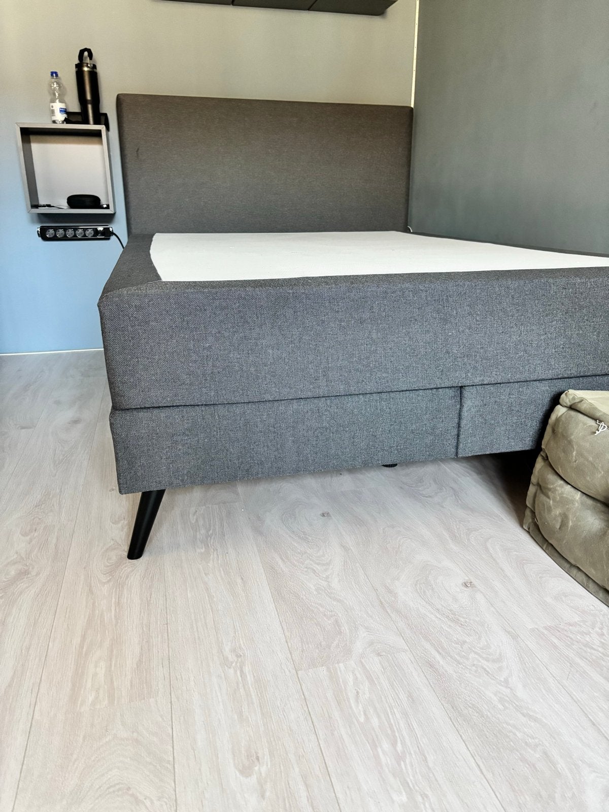 Boxspring 140x200cm - Zo goed als nieuw, Ophalen, Tweepersoons, 140 cm, Zo goed als nieuw