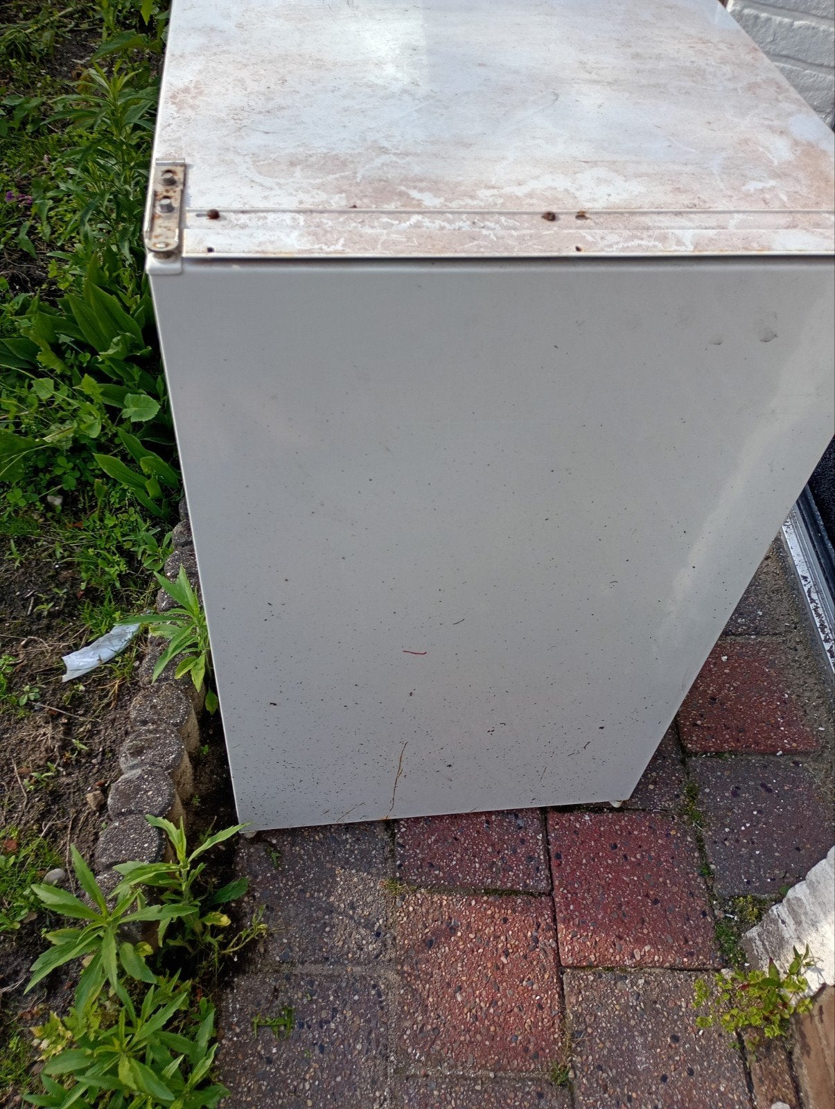 Oud ijzer gratis, Minder dan 75 liter, Ophalen, Zonder vriesvak, 160 cm of meer
