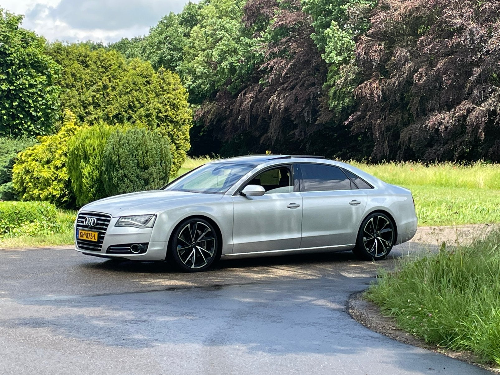 Audi A8 4.2 TDI 258KW Quattro LWB 2012 Grijs, Auto's, Audi, 241 €/maand, 2020 kg, Bedrijf, Vierwielaandrijving