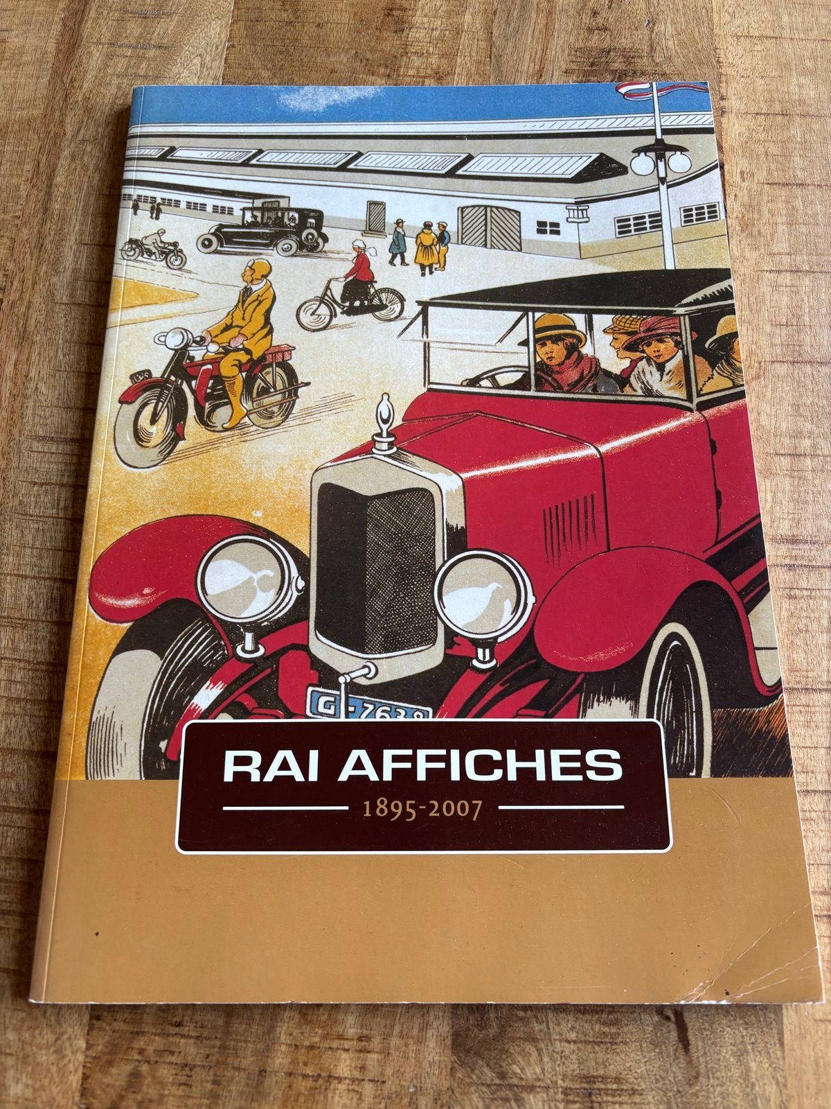 RAI Affiches 1895-2007 - Geschiedenis van de RAI, Ophalen of Verzenden, Gelezen, Grafische vormgeving