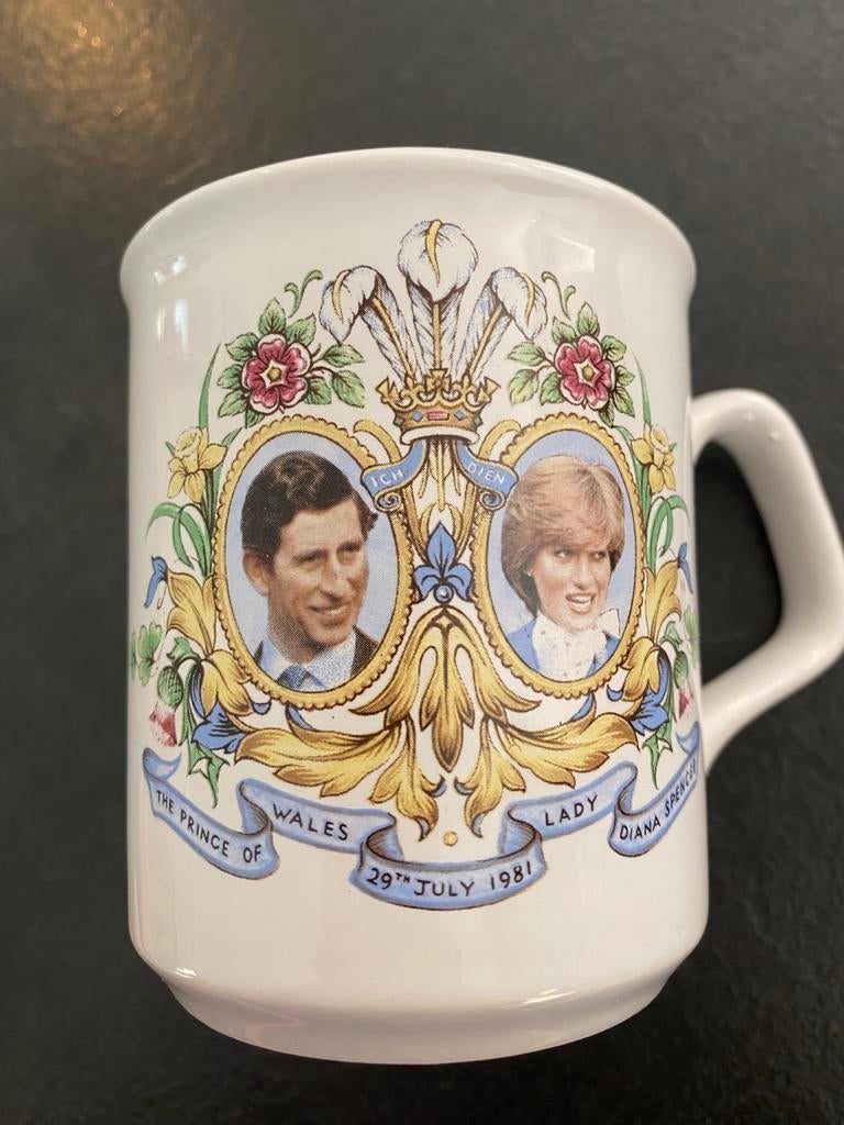 Charles & Diana mok huwelijk 1981, Verzamelen, Ophalen of Verzenden, Zo goed als nieuw, Servies