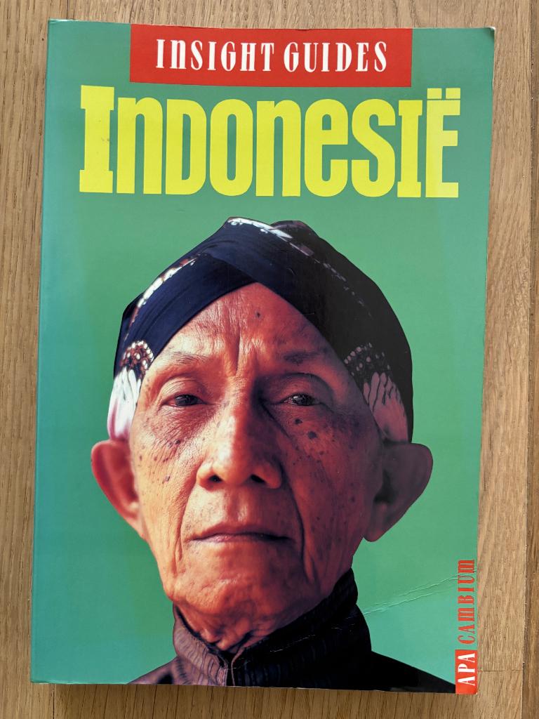 Indonesië insight guides, Ophalen of Verzenden, Insight Guides, Reisgids of -boek, Azië