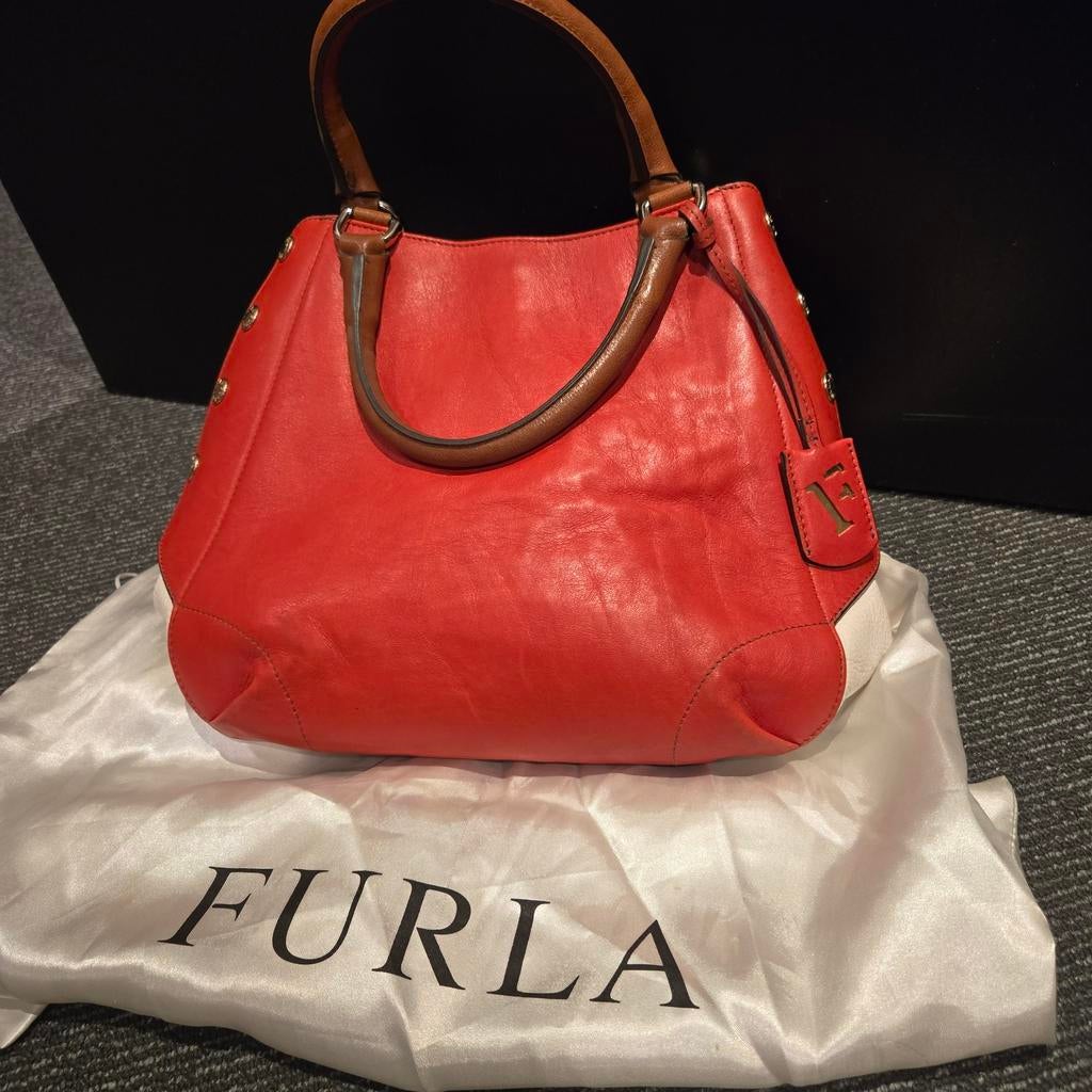 Vintage Furla tas, rood met bruine hengsels, Ophalen of Verzenden