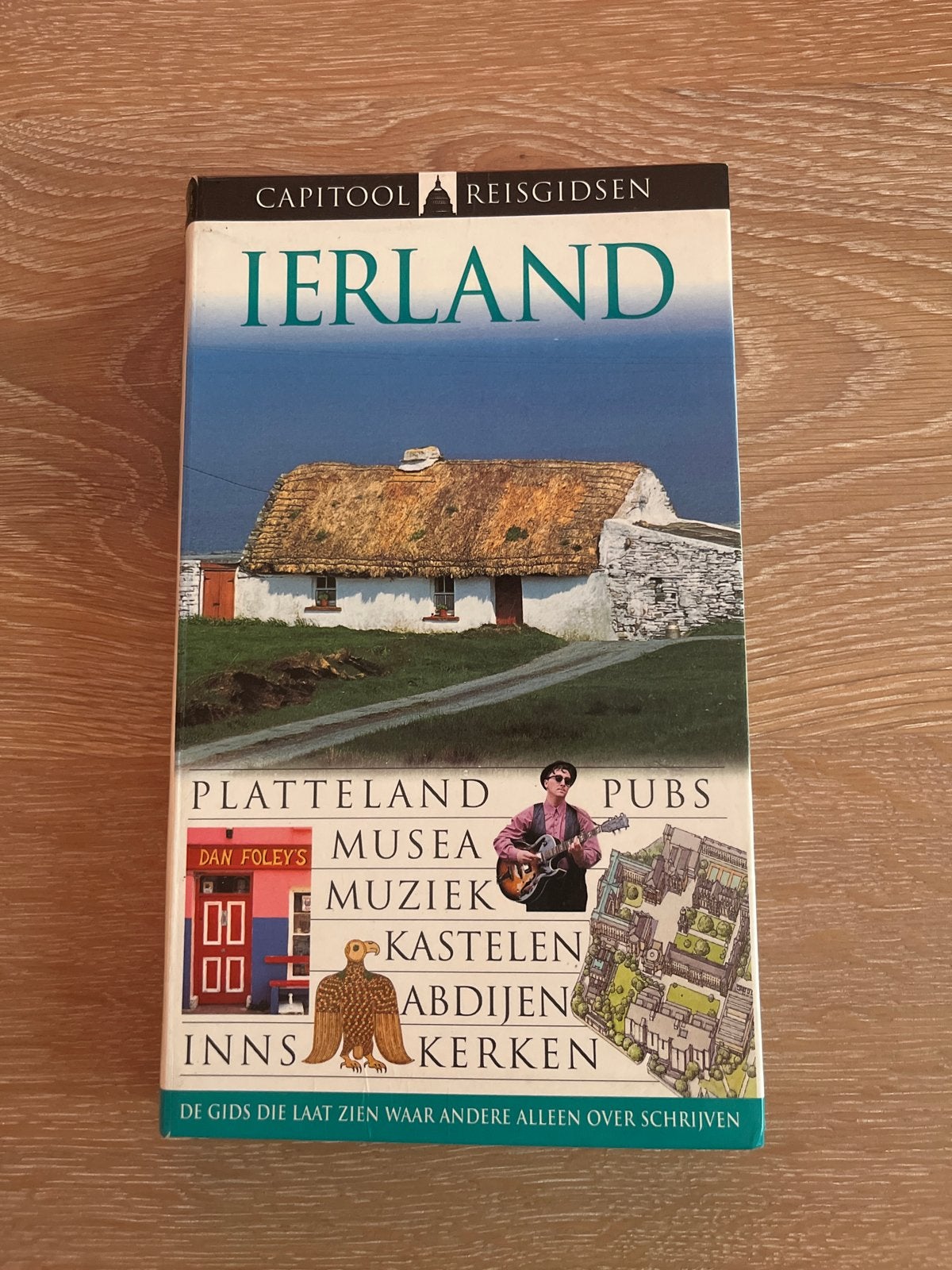 Capitool Reisgids Ierland - Ontdek het groene eiland, Boeken, Capitool, Europa, Ophalen of Verzenden, Zo goed als nieuw