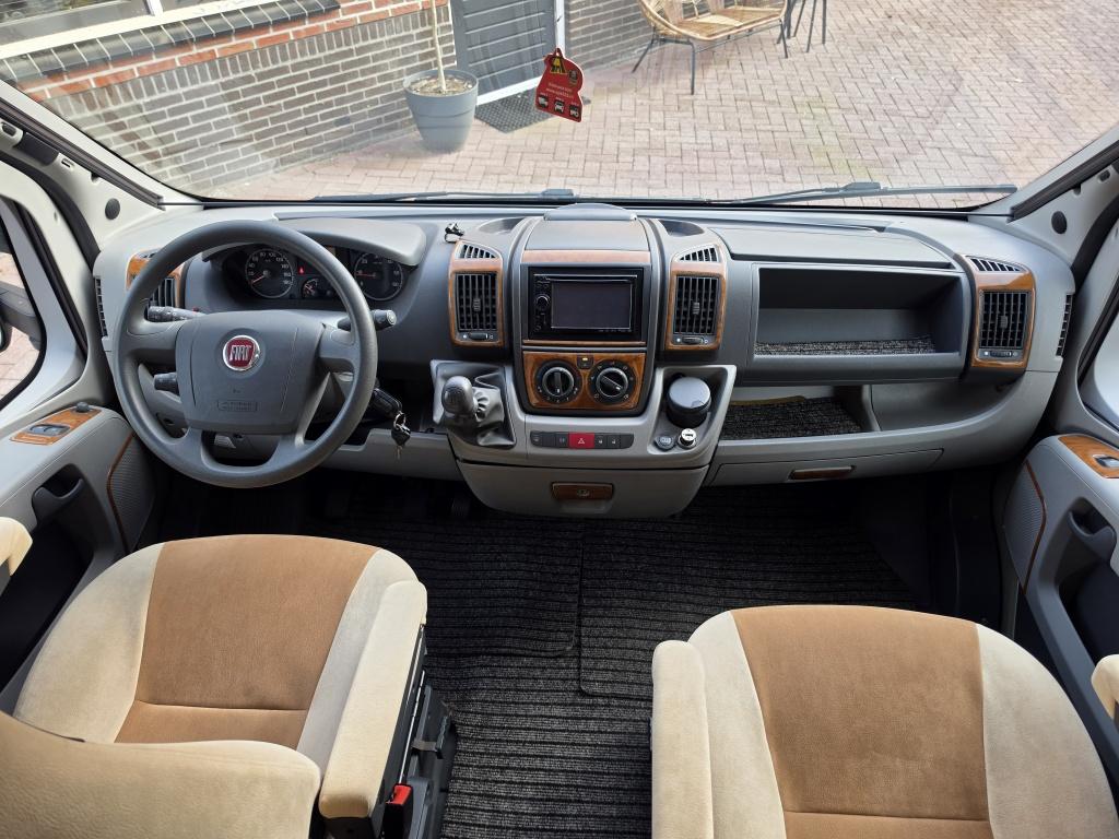 Bürstner BUT726 IXEO (bj 2010), Caravans en Kamperen, Campers, Gerard, Info@autoserviceaartse.nl, Airbags, Bedrijf
