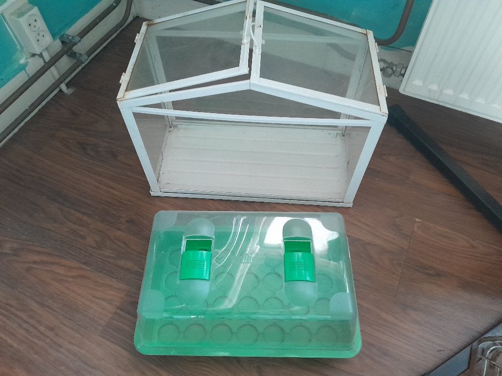 Partij plantpotten en tuinieren spullen, Ophalen, Rond, Aardewerk, Minder dan 40 cm