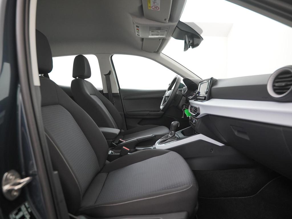 SEAT Arona 1.0 TSI Style DSG | Camera | Stoelverwarming | Zo, 12 maanden, Stof, Gebruikt, 610 kg