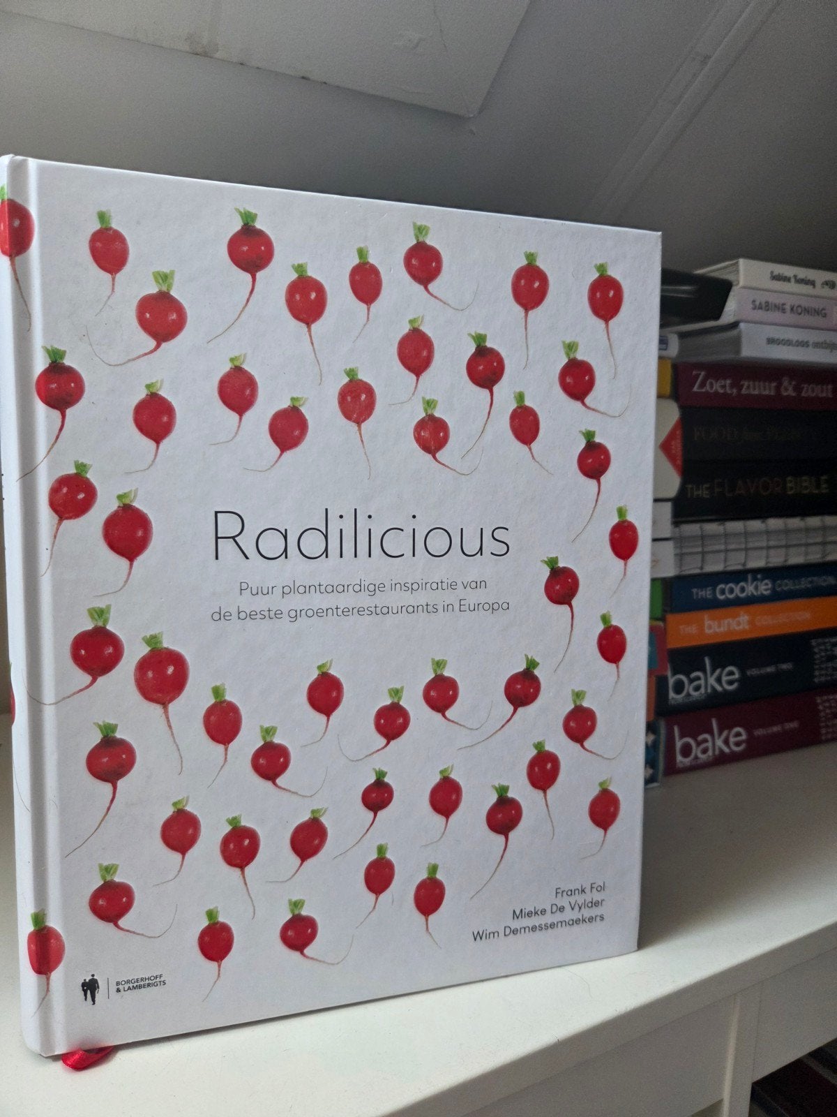 Radilicious - Plantaardige inspiratie groenterestaurants, Boeken, Kookboeken, Ophalen of Verzenden, Zo goed als nieuw, Italië
