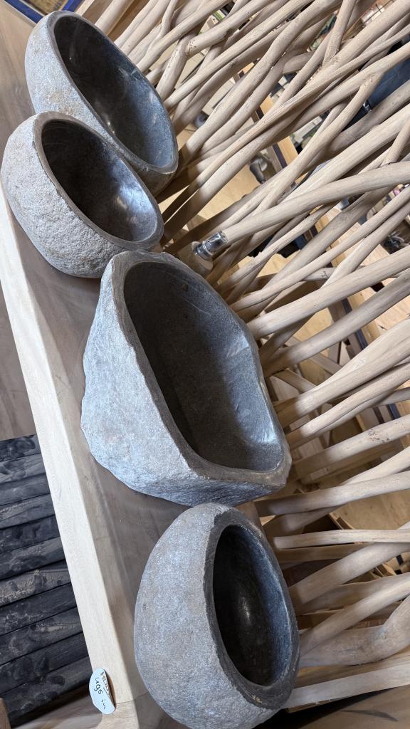 Riverstone grijs natuurstenen waskommen, Info@houttotaal.nl, Nieuw, Hout Totaal, Wasbak of Wastafel