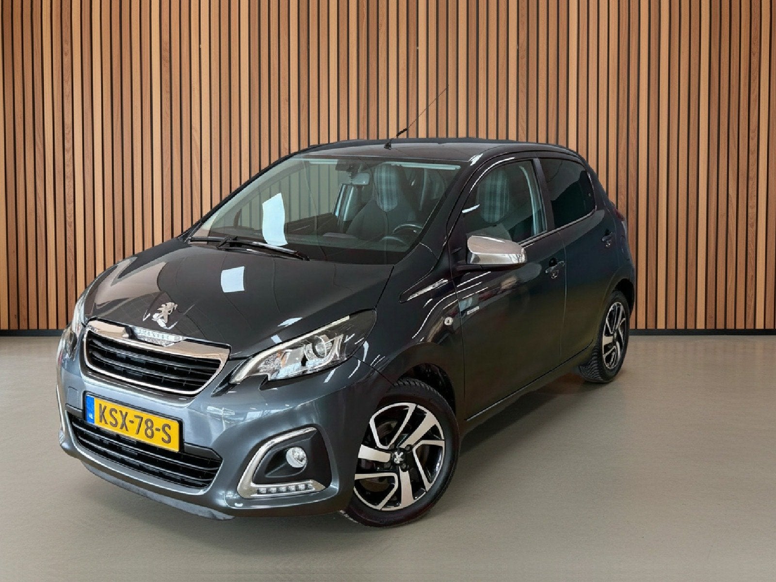 Peugeot 108 1.0 e-VTi Active | Airco | Zeer nette staat, Auto's, Gebruikt, Euro 6, 4 stoelen, 3 cilinders