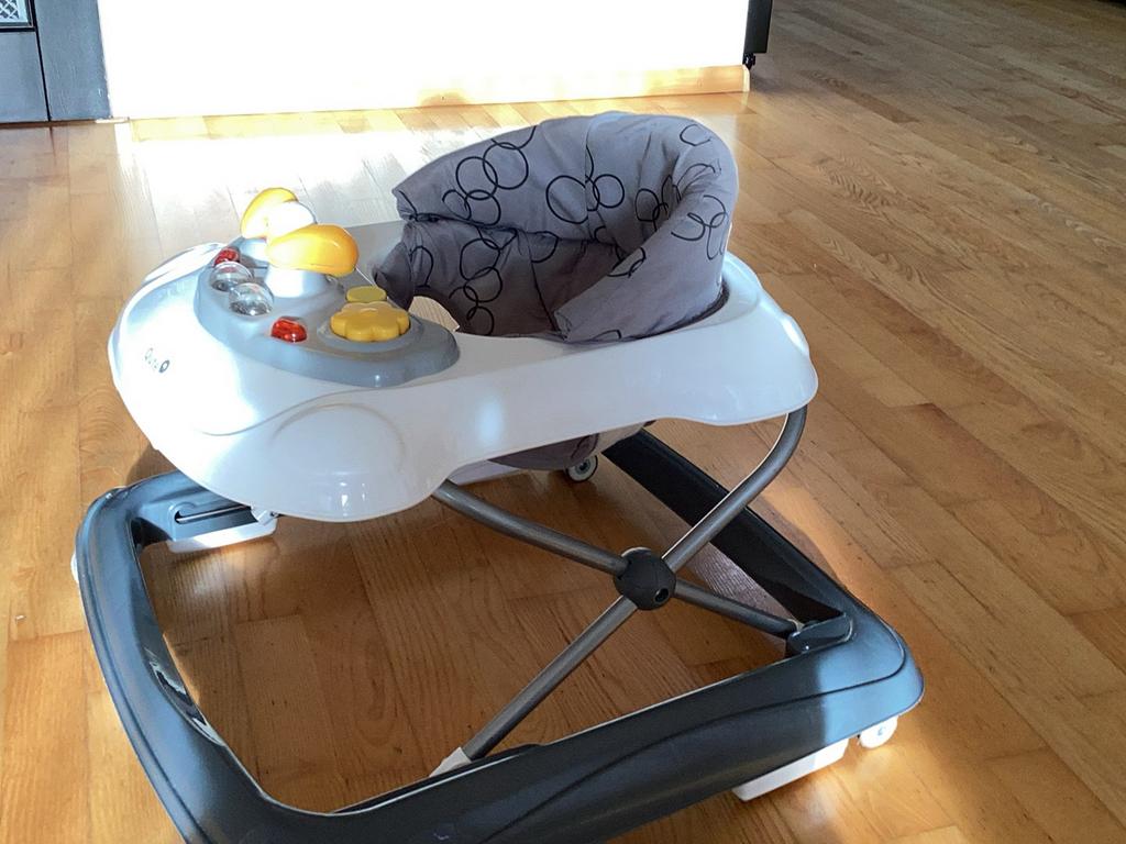 Twee Loop/ zit stoeltjes in een koop, Ophalen, Zo goed als nieuw