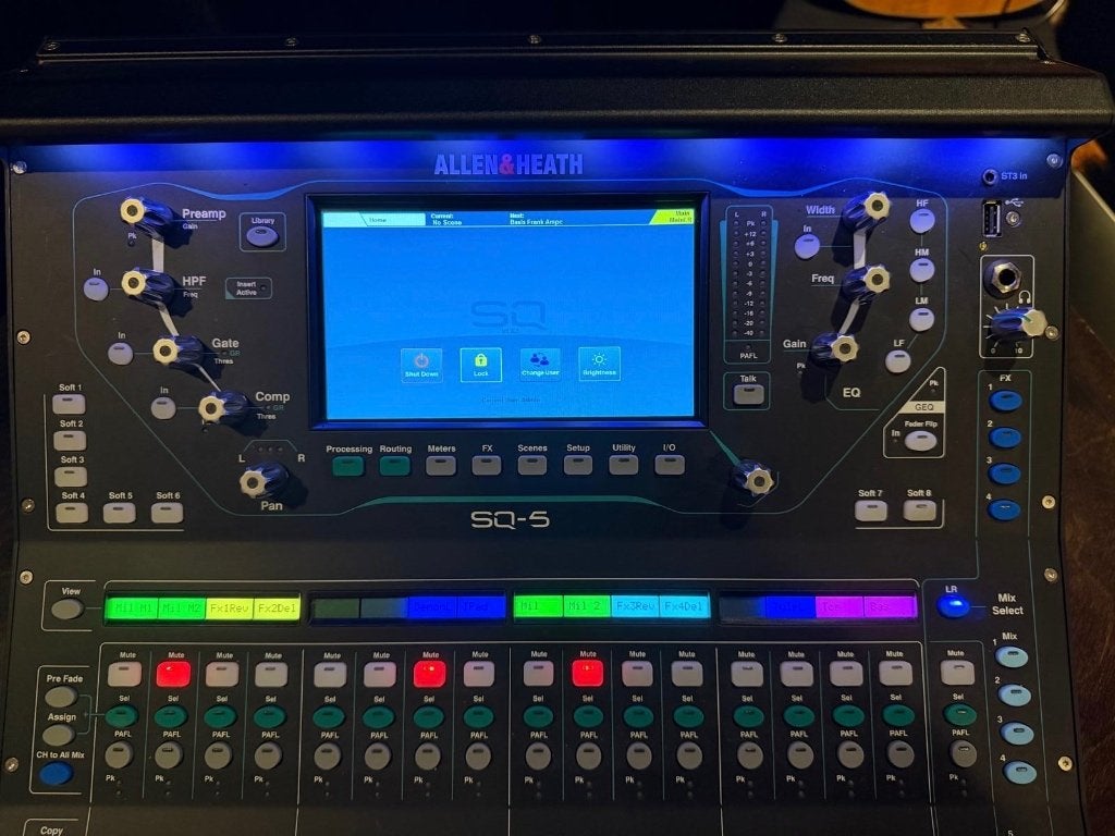 SQ5 Allen & Heath met extra fx effecten zgan!, Ophalen, Zo goed als nieuw, 20 kanalen of meer, Microfooningang