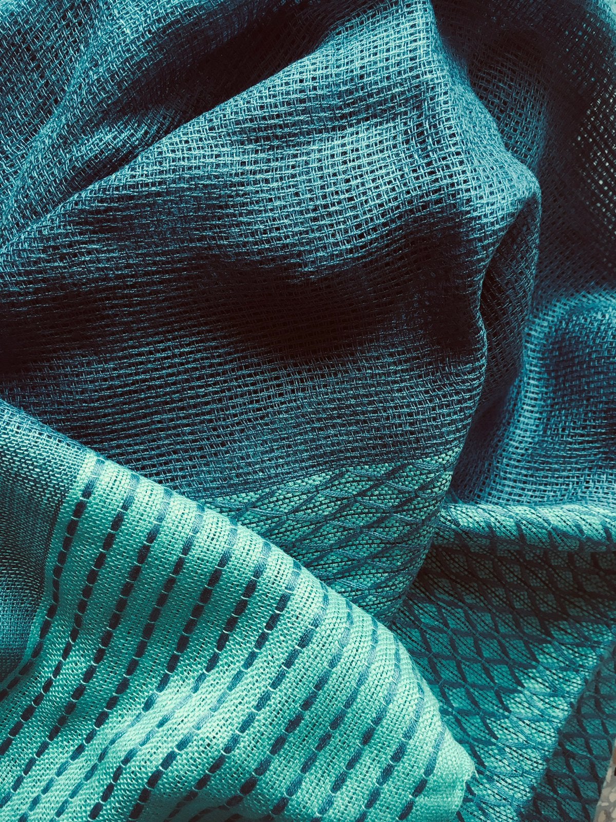 Luchtige sjaal, 100% viscose — NIEUW — jeans/turquoise, Ophalen of Verzenden, Nieuw, Maat 46/48 (XL) of groter, Sjaal