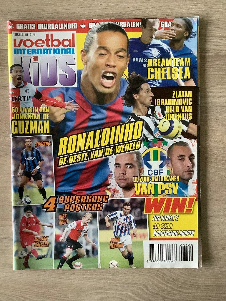 Voetbal International for Kids - Voorjaar 2006, Ophalen of Verzenden, Zo goed als nieuw, Balsport, Voetbal International