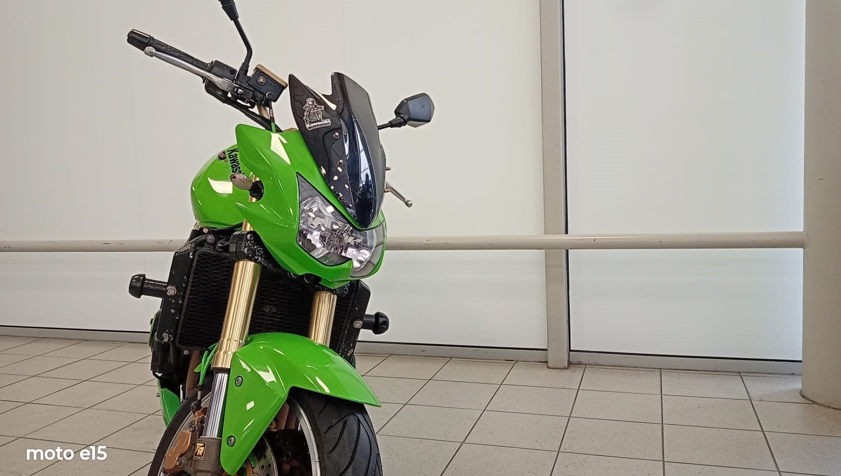 Kawasaki Z 1000 (bj 2003), Bedrijf, Info@kawasaki.nl, Jacobus Spijkerdreef 1-3
2132 PZ  Hoofddorp, NL, Kawasaki Motors Europe N.V.