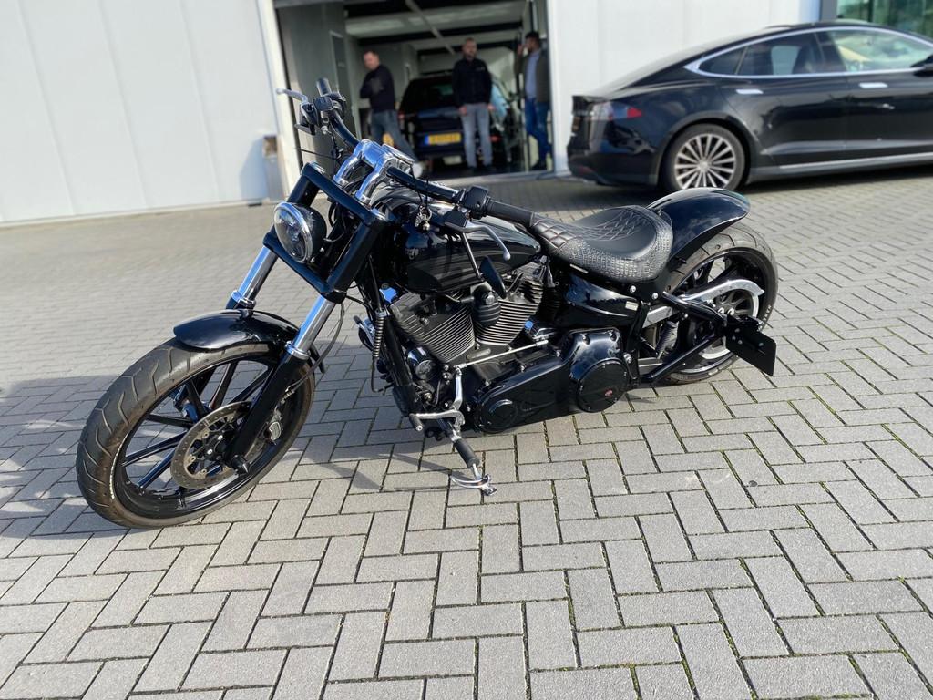 Harley Davidson Chopper 103 FXSB Softail Breakout Custom Thu, Motoren, Motoren | Harley-Davidson, 1690 cc, Chopper, Bedrijf, Meer dan 35 kW