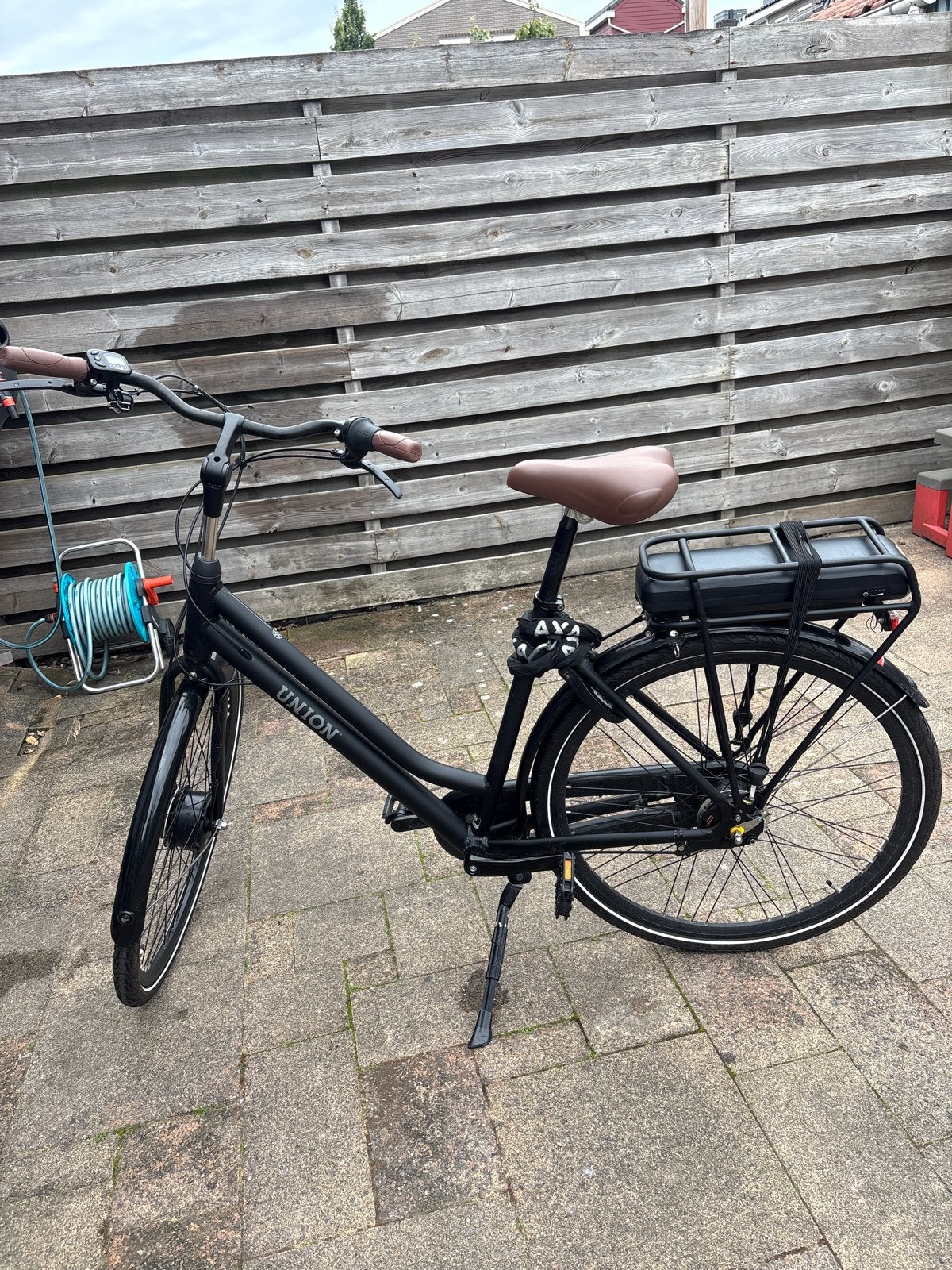 Union E-Curb elektrische damesfiets z.g.a.n. 53/54cm, Zo goed als nieuw, 51 tot 55 cm, 50 km per accu of meer, Ophalen