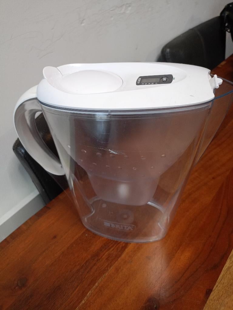 Brita waterfilterkan Marella water, Ophalen of Verzenden, Gebruikt