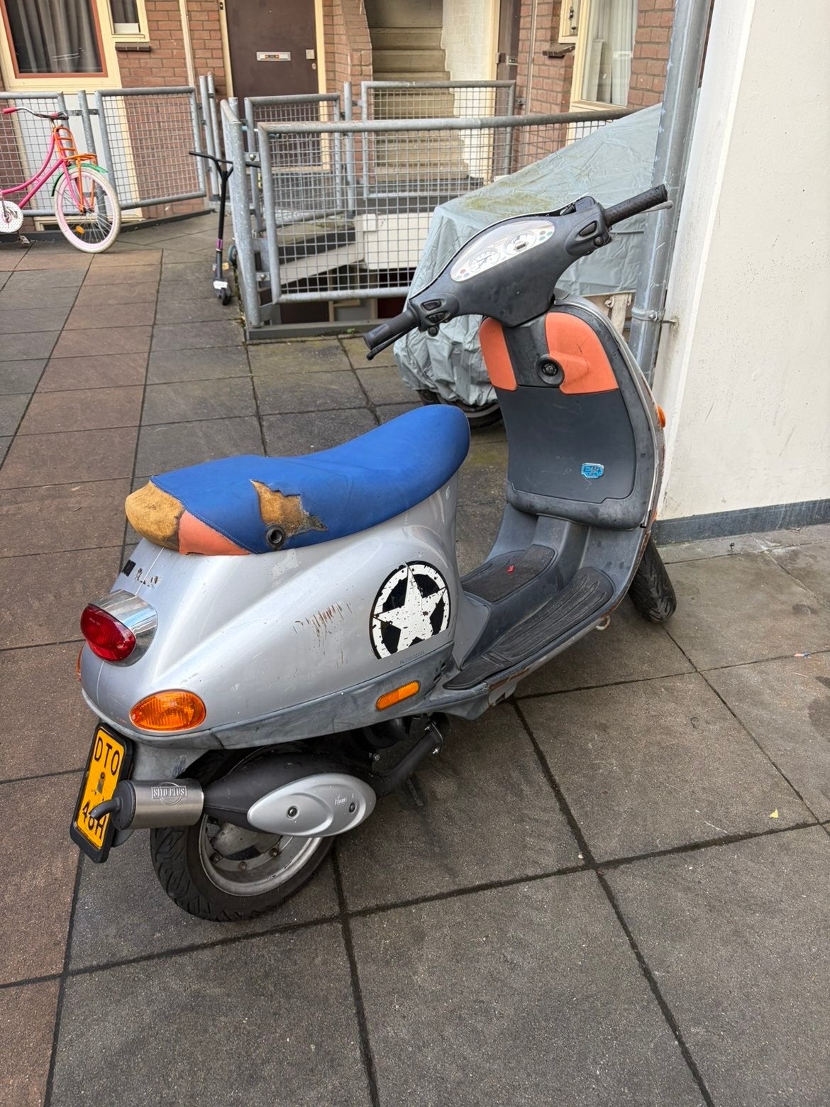 Vespa ET2 70cc Project / Opknapper - Loopt niet, Ophalen of Verzenden, Gebruikt, Maximaal 45 km/u, Overige modellen