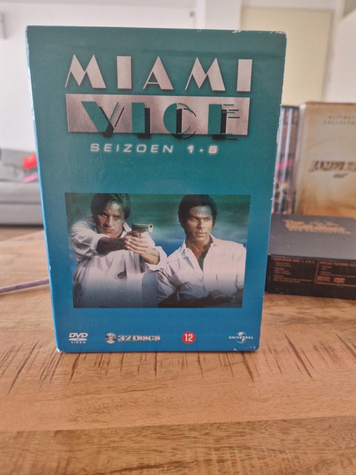 Miami Vice - Seizoen 1-5 Complete Serie (32 Discs), Cd's en Dvd's, Misdaad, Nederlands, Ophalen of Verzenden, Vanaf 12 jaar
