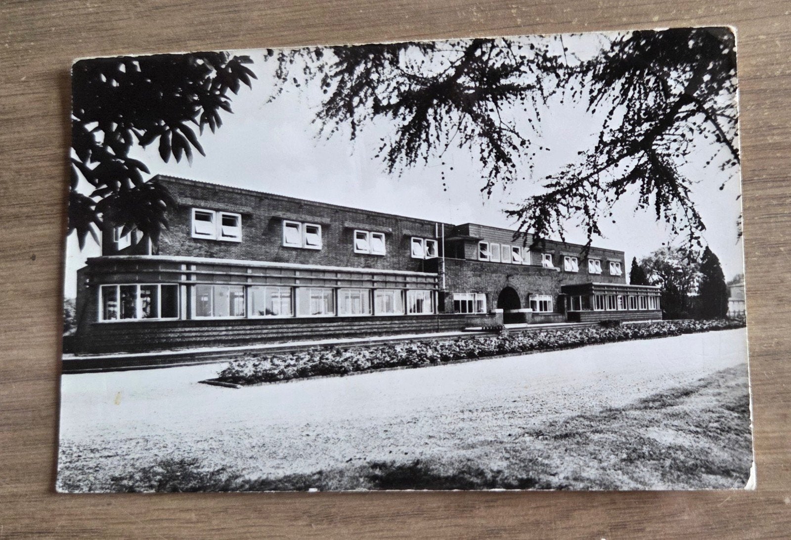 Oude ansichtkaart Stichting M.A.K. Voorgevel Mutsaersoord, Ophalen of Verzenden, 1940 tot 1960, Ongelopen, Limburg