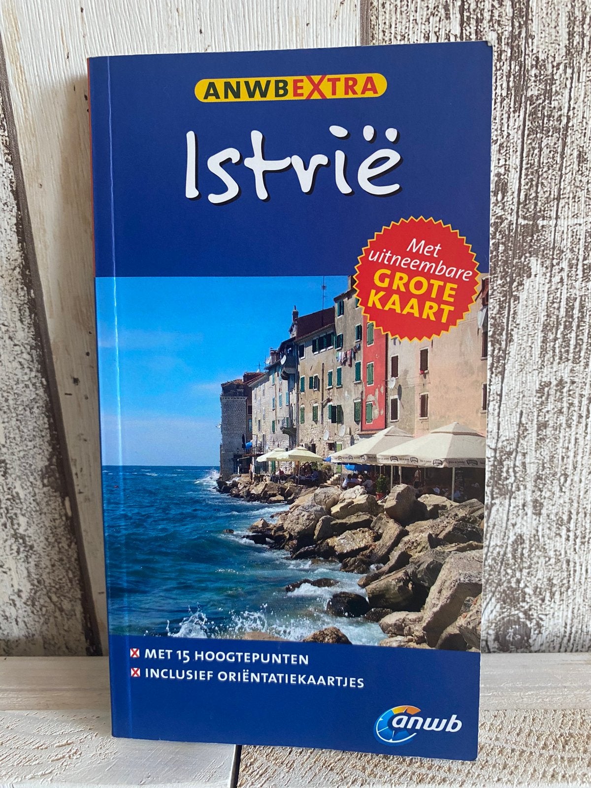 Istrië anwb reisgids met grote kaart, Europa, Ophalen of Verzenden, Zo goed als nieuw, Reisgids of -boek