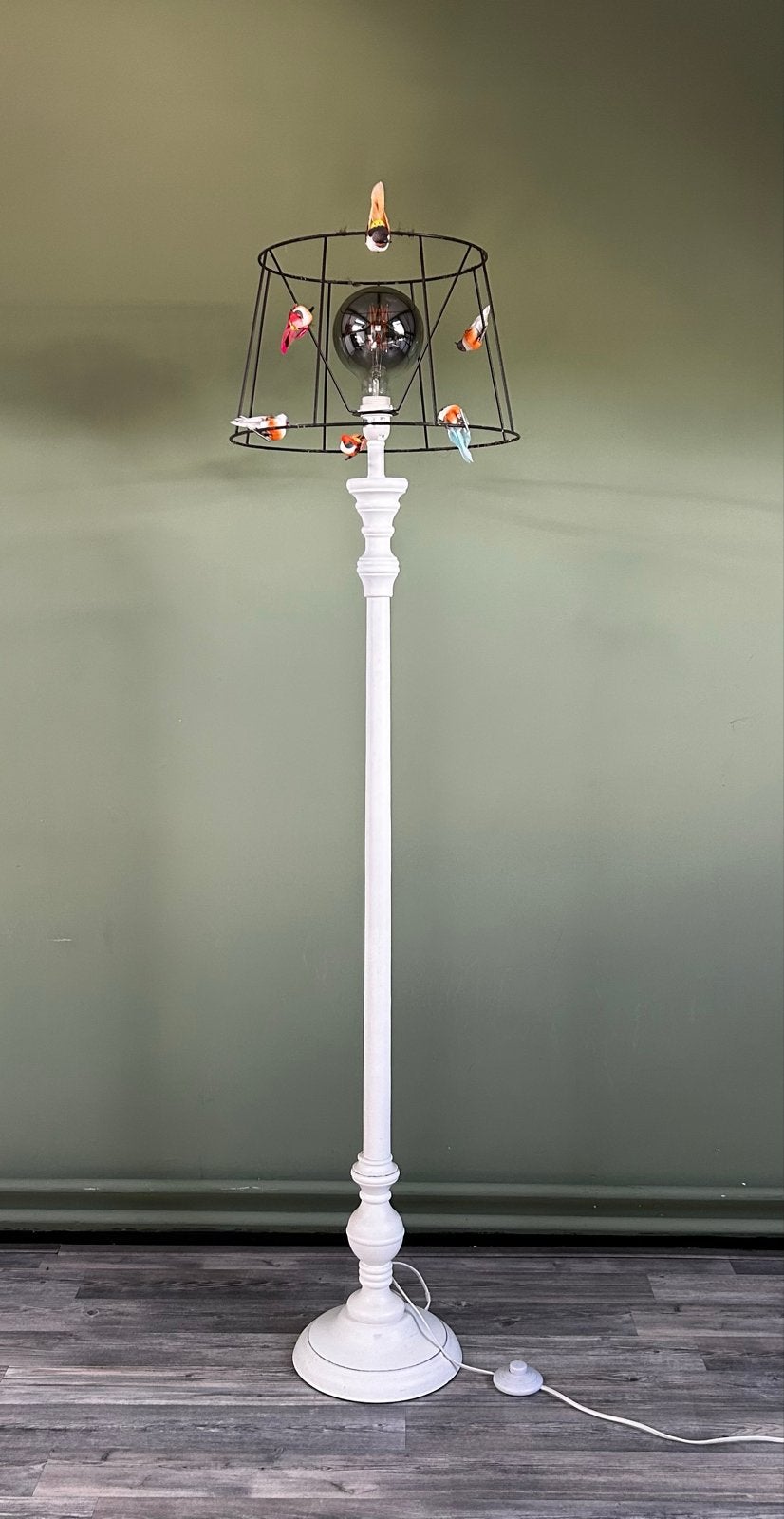 Unieke vloerlamp met vogelkooikap design en vogeltjes, Ophalen, Gebruikt, E27 (groot), 150 tot 200 cm