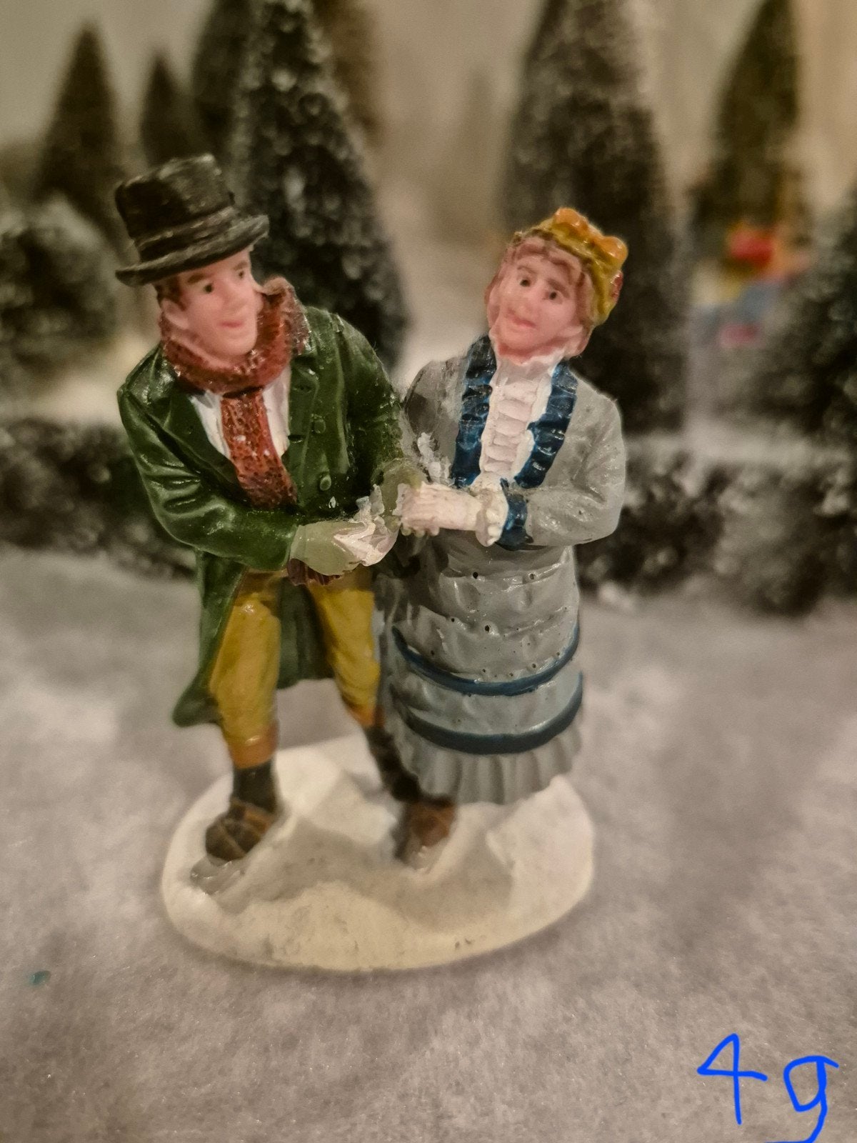 LEMAX echtpaar aan het schaatsen / Winter romance Skating, Ophalen of Verzenden, Zo goed als nieuw