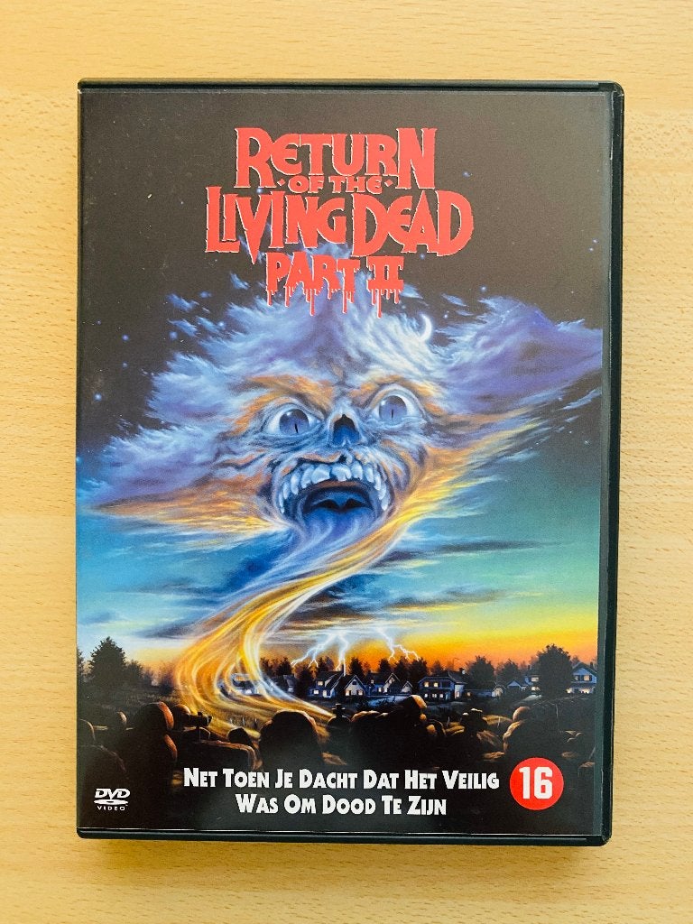 DVD: Return Of The Living Dead, Part 2 (1988), Vanaf 16 jaar, Ophalen of Verzenden, Gebruikt, Vampiers of Zombies