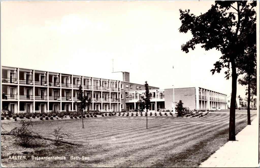 Aalten - 12 ansichtkaarten, Verzenden, 1960 tot 1980, Gelopen, Gelderland