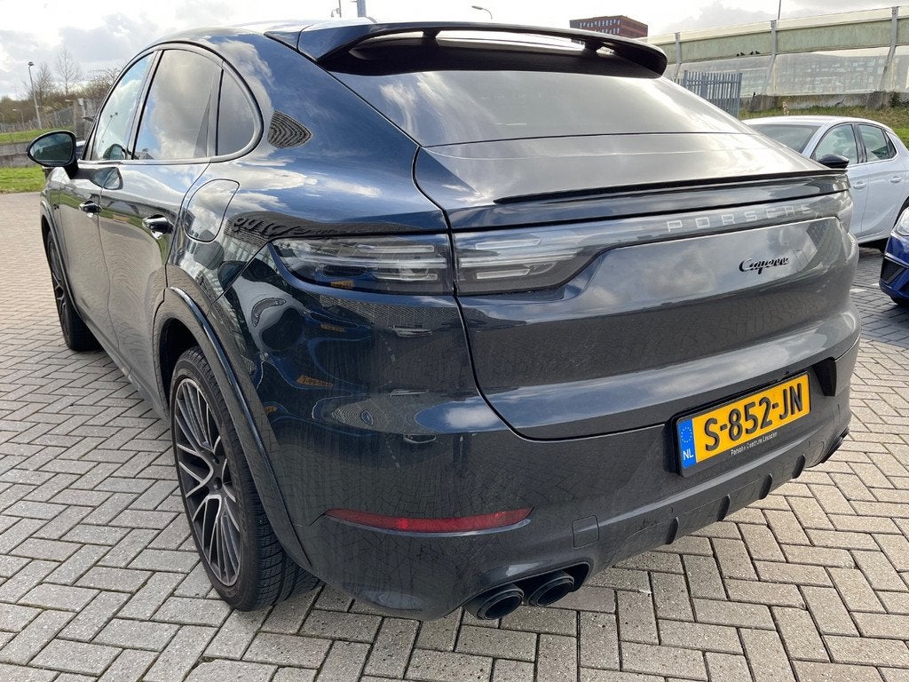 Porsche Cayenne Coupé 3.0 E-Hybrid Platinum Edition 462PK N, Auto's, Porsche, Automaat, Cayenne, 14 kWh, Gebruikt