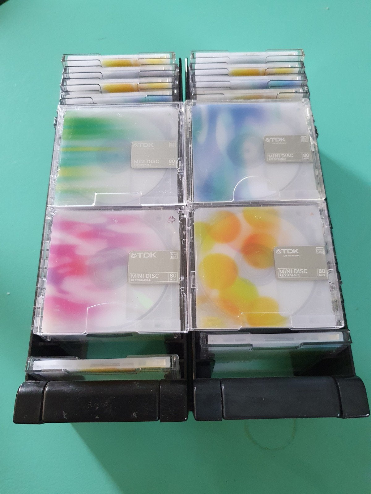 50 Stuks TDK 80 Minidisc met case en opbergdoos, Audio, Tv en Foto, Walkmans, Discmans en Minidiscspelers, Verzenden