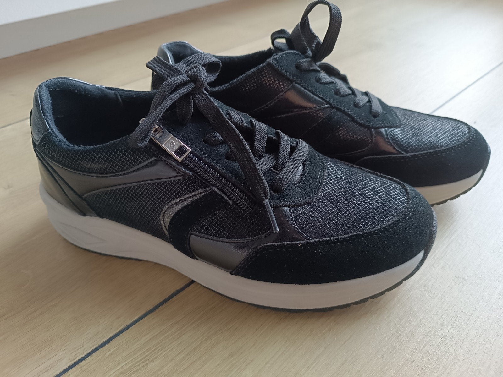 waldlaufer damesschoenen mt 39, Waldlaufer, Zwart, Ophalen of Verzenden, Sneakers of Gympen