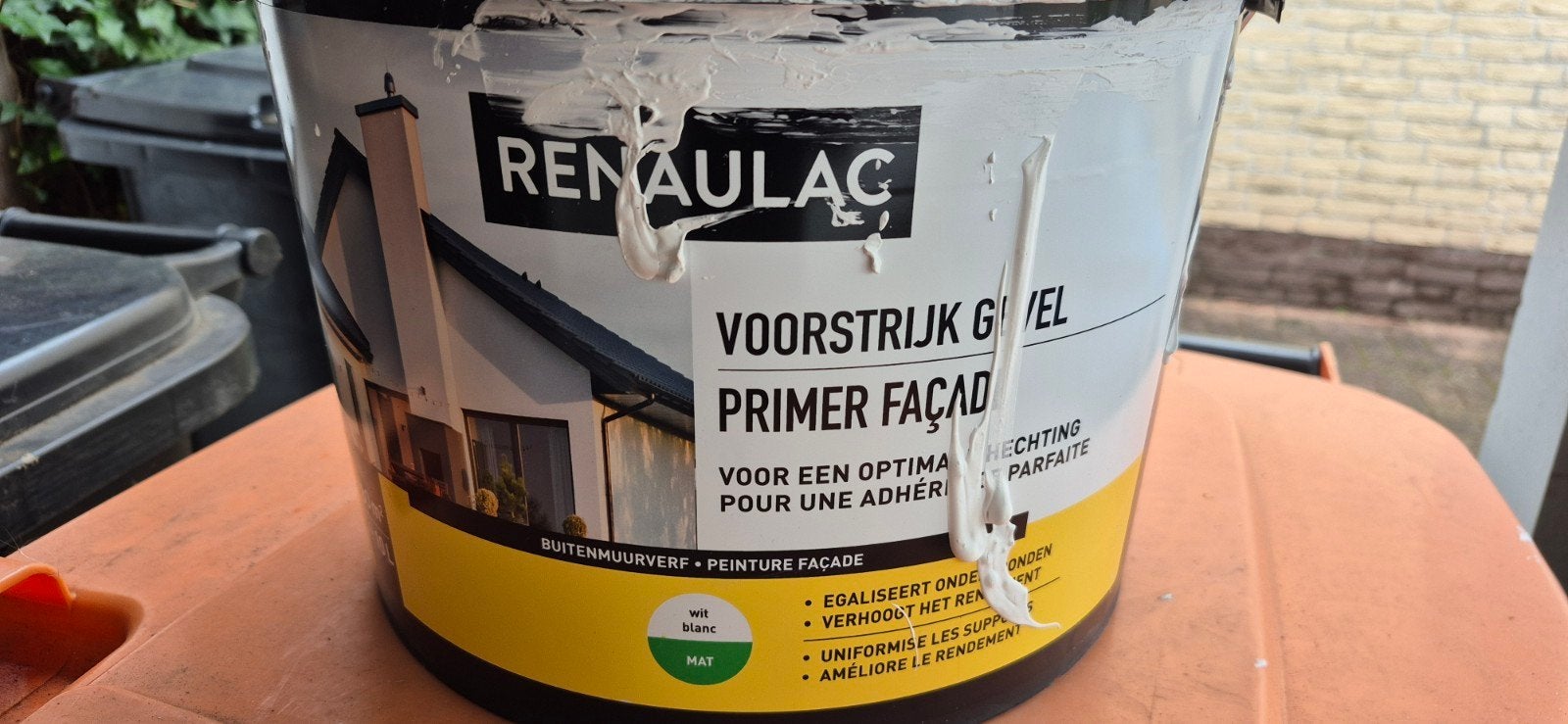 Renaulac Gevel Voorstrijk Wit - 10L emmer (halfvol), Ophalen, Gebruikt, 5 tot 10 liter, Wit