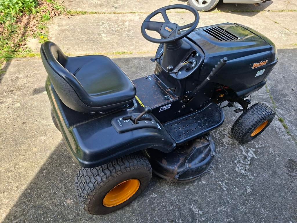 Zitmaaier Partner met mulchfunctie of zijworp, nieuwe banden, Tuin en Terras, Zitmaaiers, Ophalen, Gebruikt, Mulchfunctie, Partner