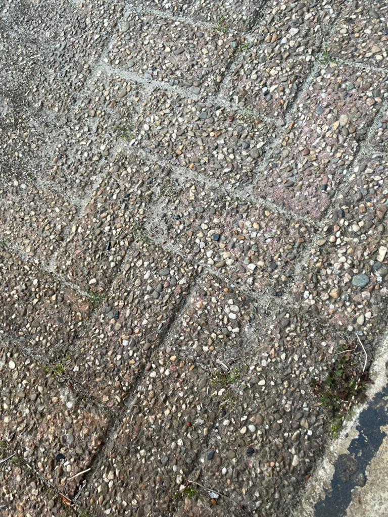 Ongeveer 30 vierkante meter straatwerk, Ophalen, Klinkers, Zo goed als nieuw, X
