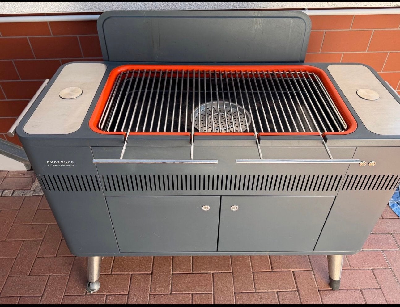 Everdure bbq, Tuin en Terras, Ophalen of Verzenden, Zo goed als nieuw, Met accessoires