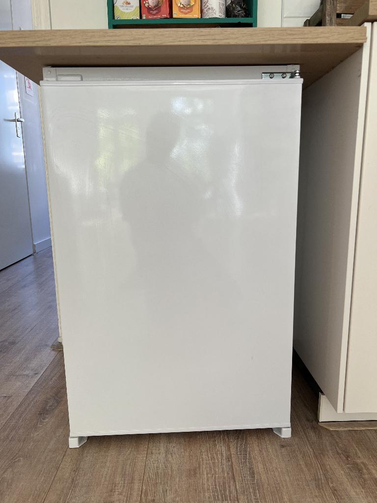 Small, quiet fridge with warrantee as good as new, Ophalen, Wit, 50 tot 100 cm, Zo goed als nieuw