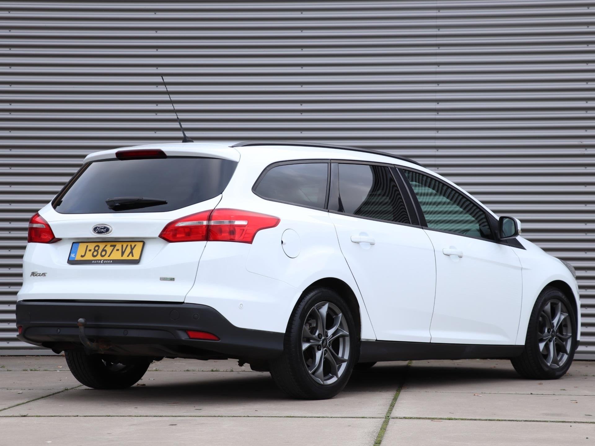Ford Focus Wagon 1.0 EcoBoost Business Edition *Nieuwe distr, Gebruikt, Wit, Handgeschakeld, 1216 kg