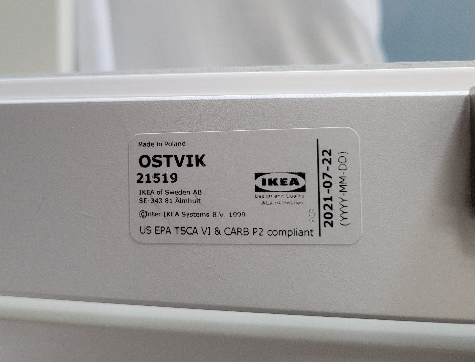 IKEA OSTVIK Kast met Glazen Deuren - Perfect voor Audio, Ophalen, Zo goed als nieuw