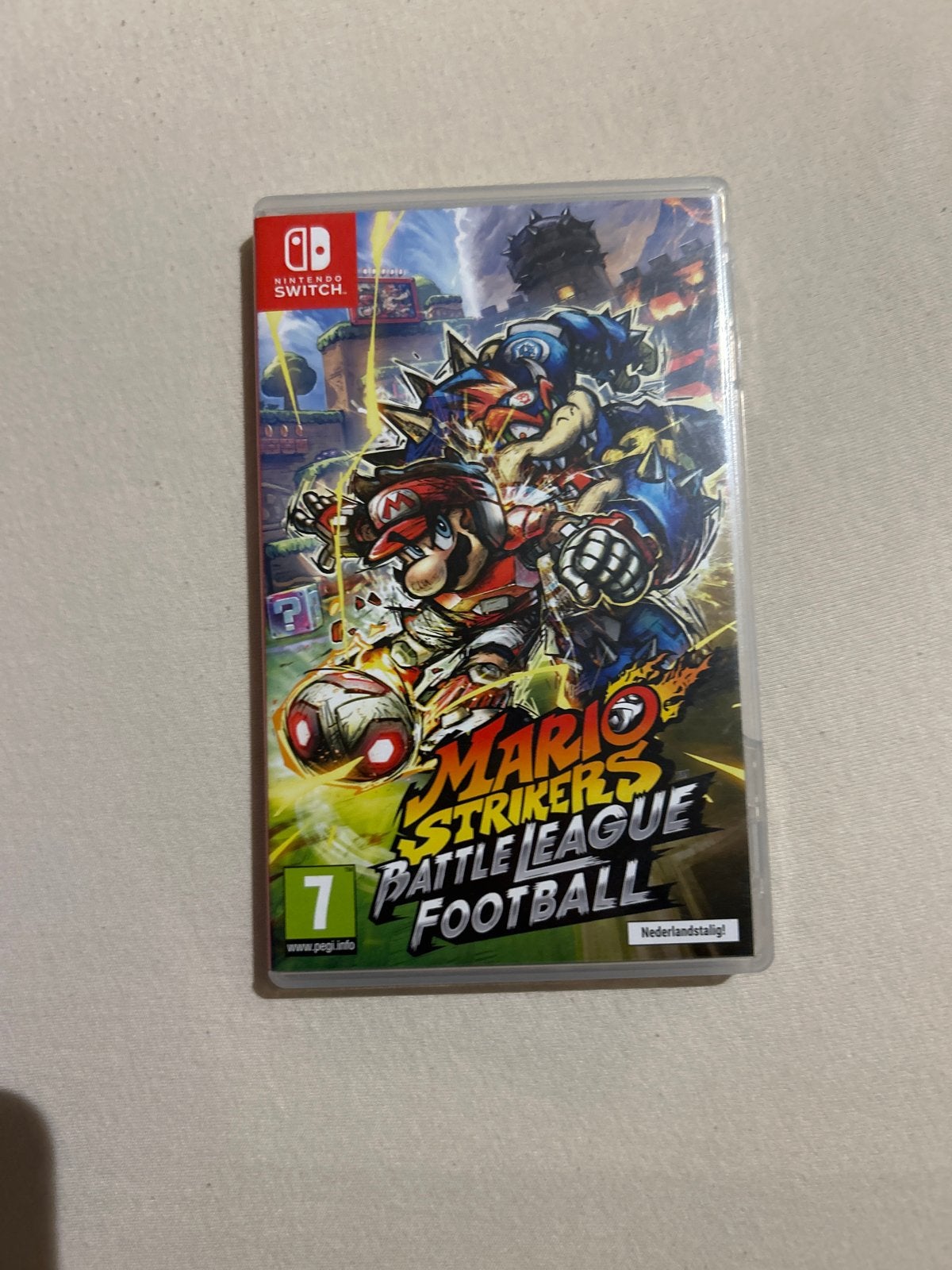 Mario Strikers: Battle League Football - Nintendo Switch, Eén computer, Ophalen of Verzenden, Zo goed als nieuw, 3 spelers of meer